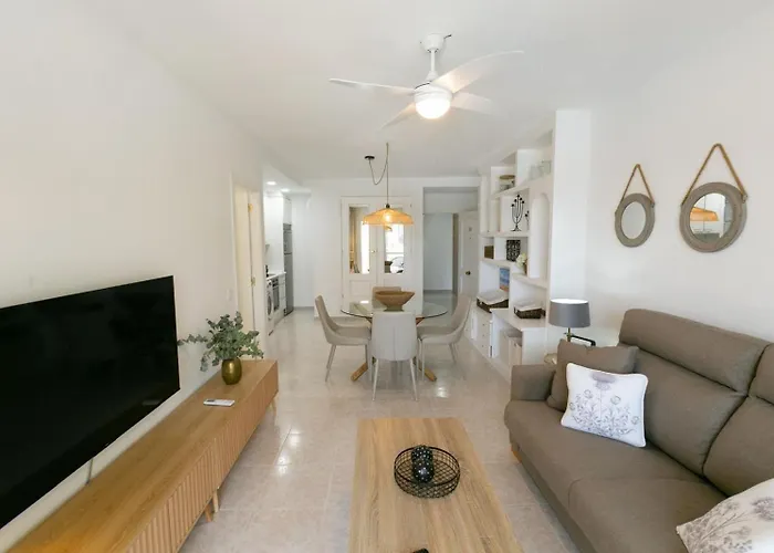 Apartamento Serenity By The Sea In La Carihuela Torremolinos