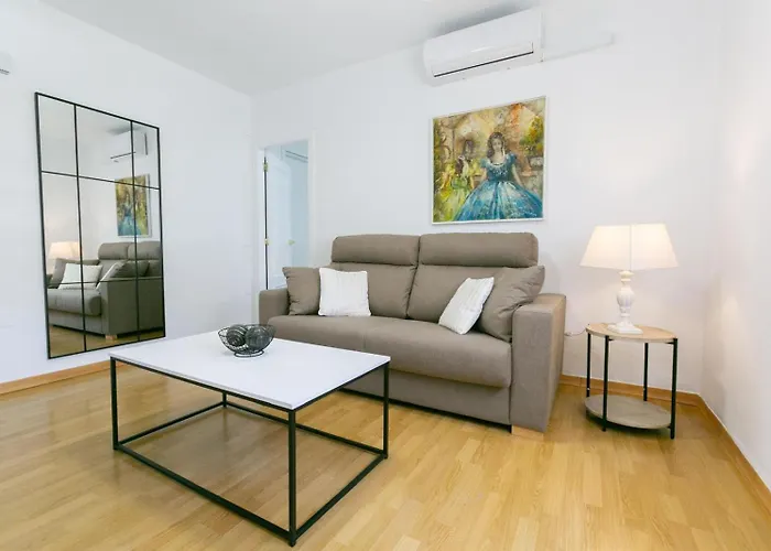 Апартаменты Serenity By The Sea In La Carihuela *